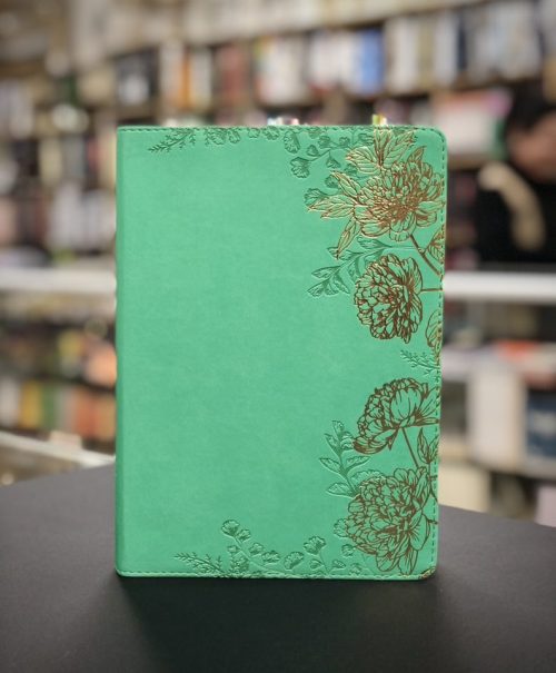 Biblia De Una Joven Conforme Al Corazón De Dios Tapa Flexible