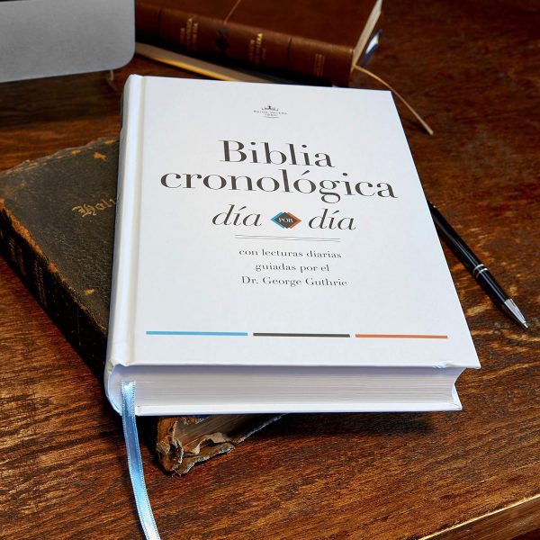 Biblia Cronológica, Día Por Día Tapa Dura