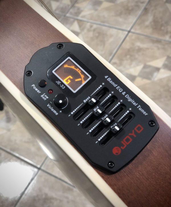 Mandolina Electroacústica de 8 Cuerdas GCR M-08E