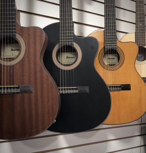 549976921_1234091478520471_869826415217681498_n Guitarra Electroacústica Ibanez GA5MHTCE