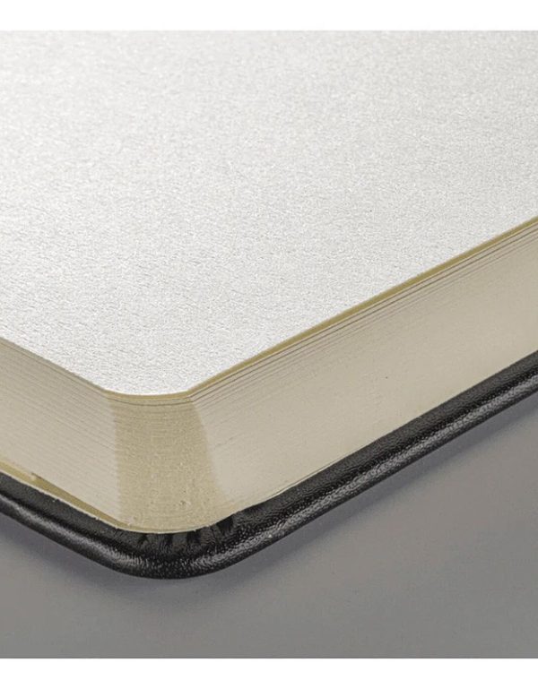 Sakura-Sketch-Book-Papel-Crema-21x30-cm-140G-80HJ.-32 Cuaderno Sketchbook A4 Sakura