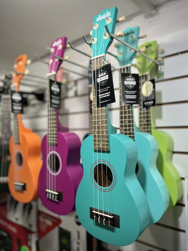 600234225_1306288861300732_503940356247079117_n Ukelele Soprano Ukadelic