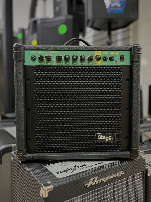 WhatsApp Image 2025-11-28 at 11.41.50 AM Amplificador De Guitarra Stagg 40W Con Reverb