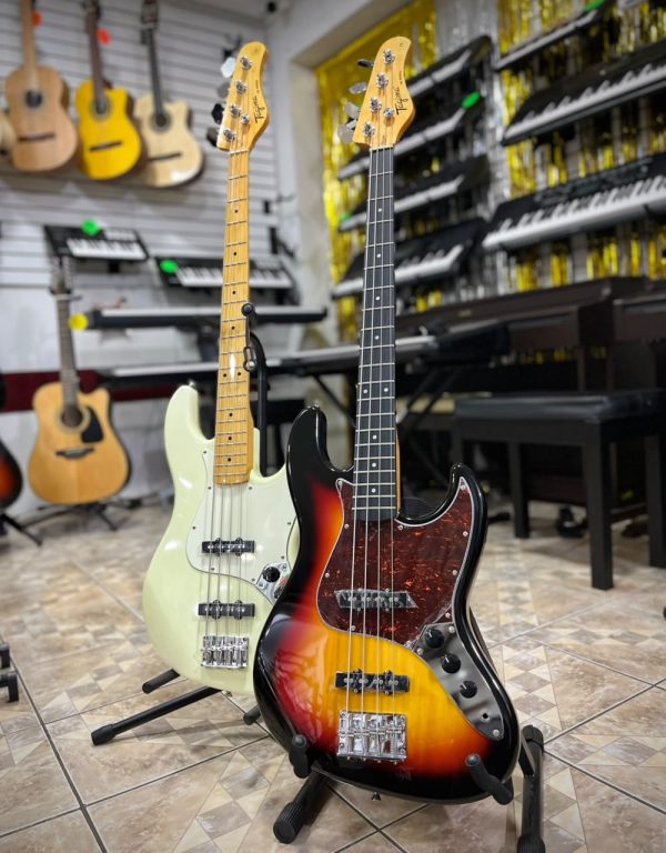 WhatsApp Image 2026-06-26 at 15.56.39 Bajo Eléctrico Tagima TW-73 4 Cuerdas Jazz Bass Pasivo
