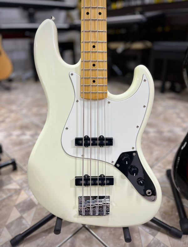 WhatsApp Image 2026-06-26 at 15.56.40 Bajo Eléctrico Tagima TW-73 4 Cuerdas Jazz Bass Pasivo